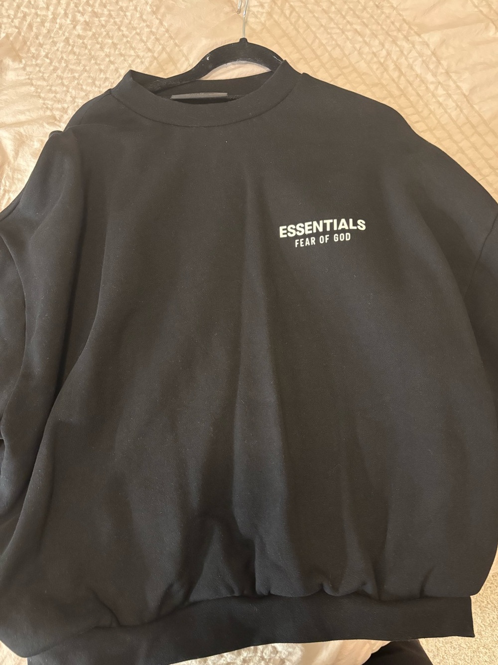 Essentials Fear of God Black Crewneck Sweatshirt